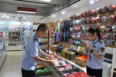 長壽區市場監管局開展六一節前兒童產品質量及酒類經營專項檢查